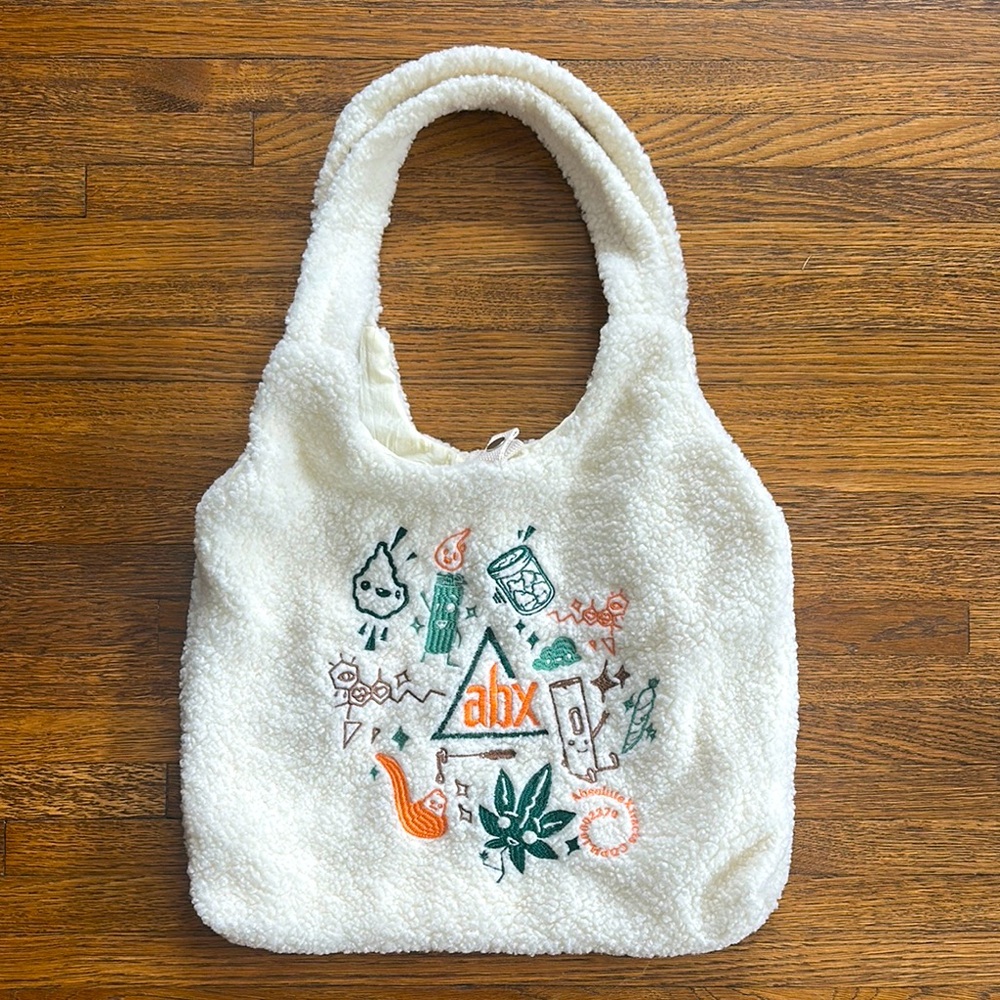 Sherpa Cozy White Embroidered Tote Bag